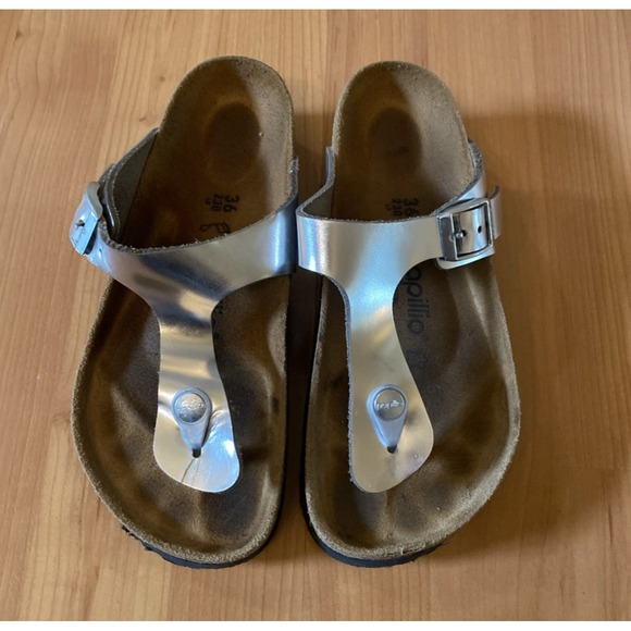 Birkenstock Papillon Women's Thong Silver Gizeh Sandal Vegan Size 36 US 5.5 / 6 - Picture 1 of 8